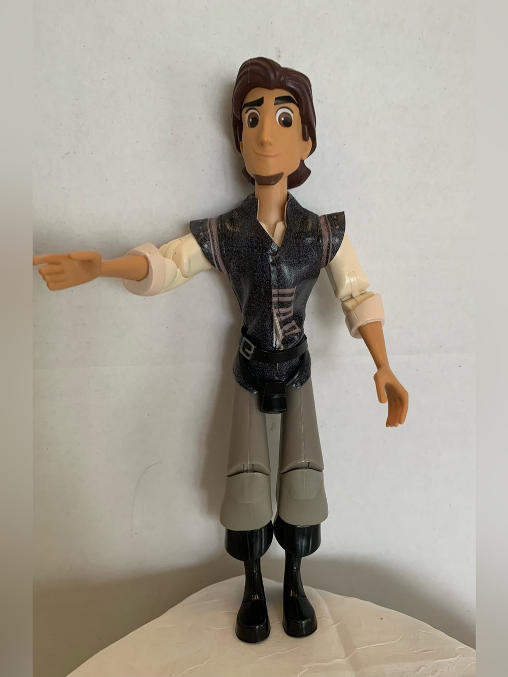 Disney Tangled Flynn Rider 2016 Hasbro Action Figure 9"